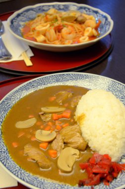 domuz eti köri Japon tarzı ile pirinç