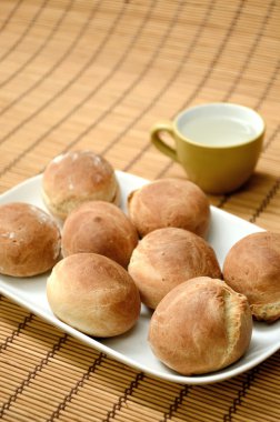 yuvarlak ekmek