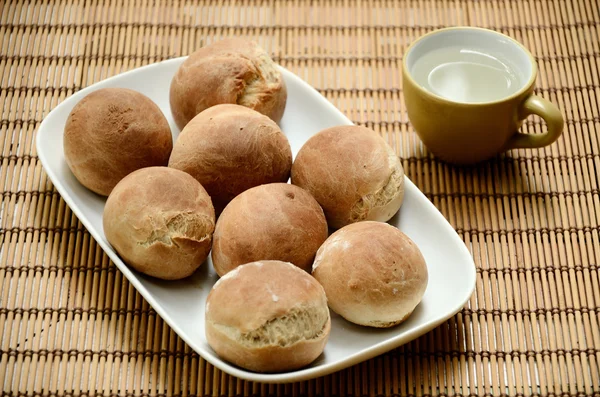 yuvarlak ekmek