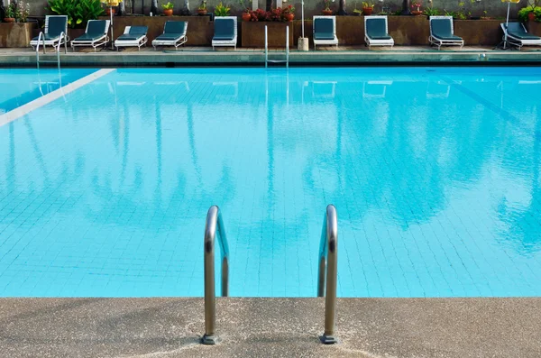 Swimming pool — Stock Photo, Image