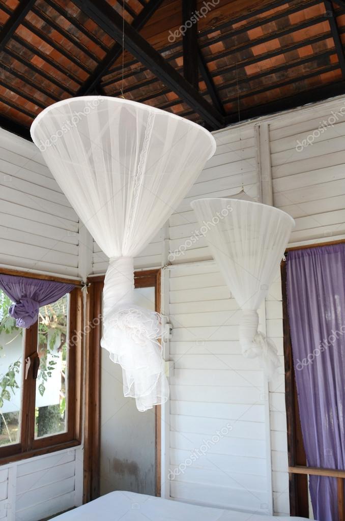 hanging mosquito nets