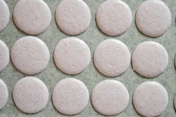 Préparation du macaron cru à cuire — Photo