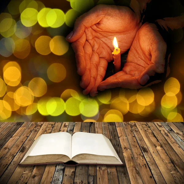 Biblia abierta y concepto de oración — Foto de Stock