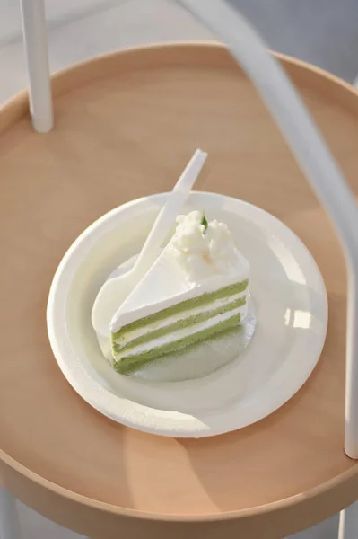 Pandon Coconut Fresh Cream Cake High Angle View — 스톡 사진