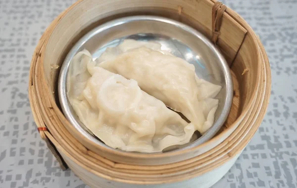 Strömmade Dumplings Bambubehållare Hög Vinkel — Stockfoto