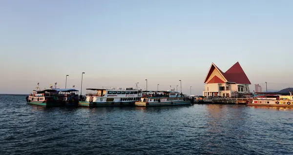 Chonburi Thailand Dec Ferry Dock Koh Loy December 2021 Siracha — 스톡 사진