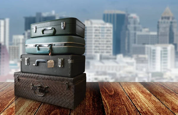 Vintage Travel Bag Wooden Floor Cityscape Background — Stock Photo, Image