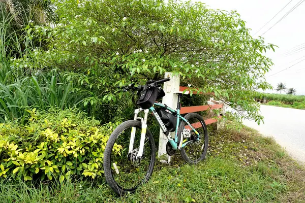 Chonburi Thailand Sep Χώρος Στάθμευσης Ποδηλάτων Βουνού Δίπλα Στον Κήπο — Φωτογραφία Αρχείου