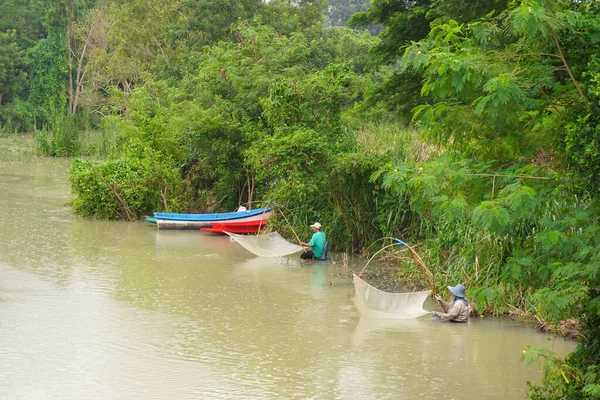 Chonburi Thailand Sep People Fishing Fish Trap Net River September — Stock Photo, Image