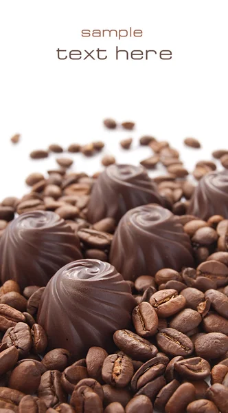 Καραμέλες από σοκολάτα με κόκκους καφέ — Φωτογραφία Αρχείου