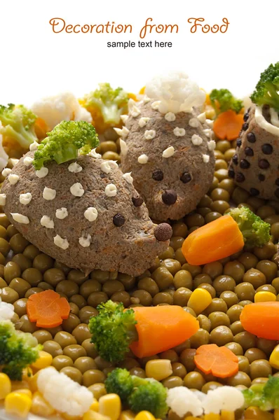 Chicken liver pate in the form of a hedgehog — Stock Photo, Image