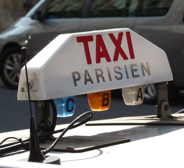 Taxi i paris Stockfoto