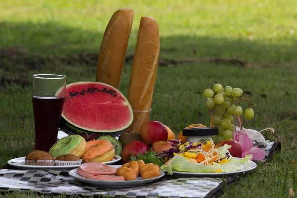 Conjunto de frutos isolados — Fotografia de Stock