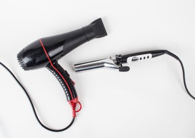 Saç kurutma makinesi.