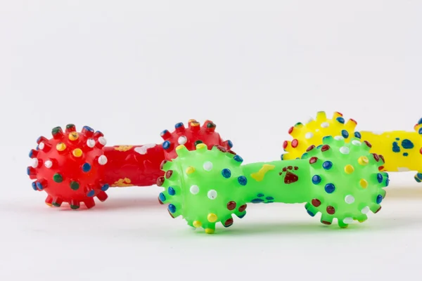 Brinquedos de borracha para animais de estimação isolados em branco — Fotografia de Stock