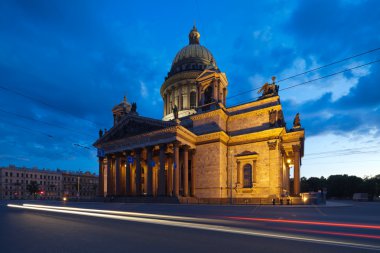 Beyaz gece St. Isaac's Cathedral
