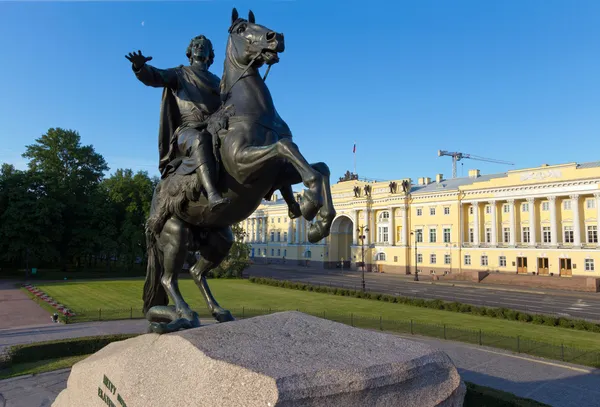 Пам'ятник бронзові вершник в Санкт-Петербурзі — стокове фото