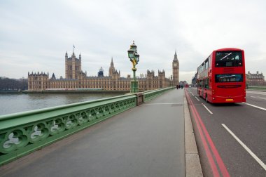 Londra, İngiltere'de kırmızı Çift katlı ile büyük ben