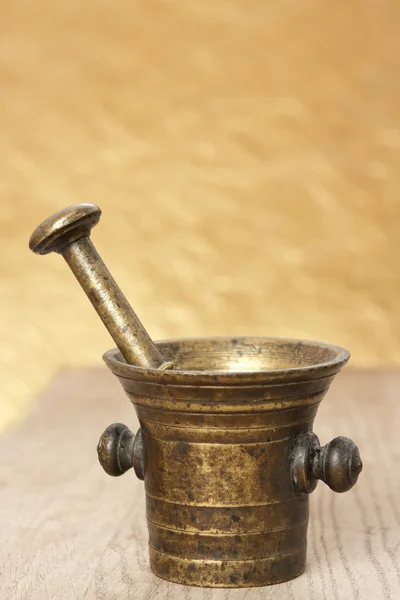 青銅の乳鉢と乳棒 — ストック写真