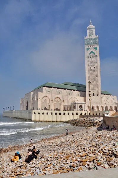 La mezquita Hassan II, situada en Casablanca, es el mosqu más grande — Foto de Stock