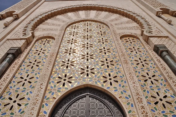 Bramy jest meczet Hassana ii w Casablance — Zdjęcie stockowe
