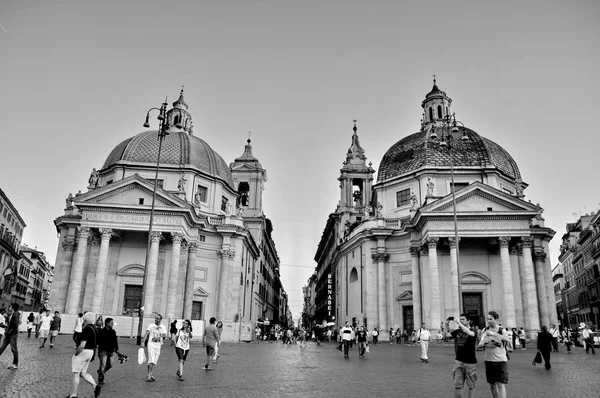 ROME, ITALIY - SEPTEMBER 20: View of piazza del Popolo in Rome. — Stock Photo, Image