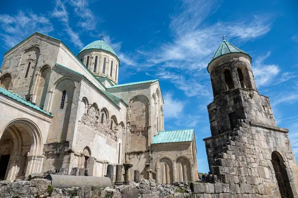 Catedral de Bagrati también La Catedral de la Dormición o la Catedral de Kutaisi — Foto de Stock