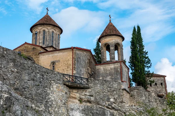 Monasterio de Motsameta cerca de Kutaisi, región de Imereti, Georgia . — Foto de Stock