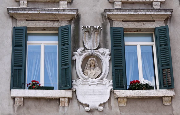 Villa i gamla staden verona, — Stockfoto