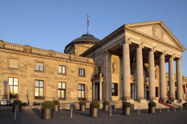 Wiesbaden spa evi