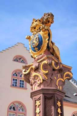 Wiesbaden'da aslan Çeşmesi