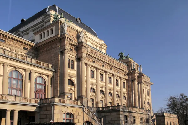 Teatro Estatal de Hesse en Wiesbaden — Foto de Stock