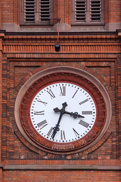 Gran reloj de iglesia — Foto de Stock