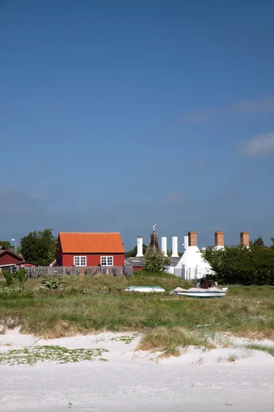 Holiday cottages on the beach on Bornholm — Stock Photo, Image