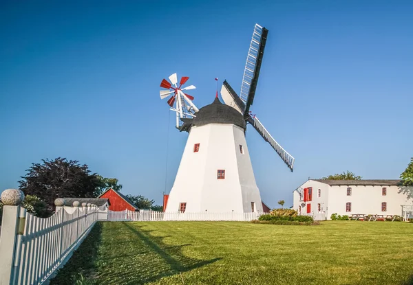 Arsdale Molle, moulin à vent sur Bornholm — Photo