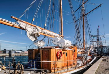 büyük, eski yelkenli gemi