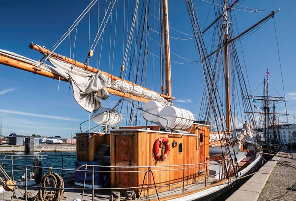 Grote, oude zeilschip — Stockfoto