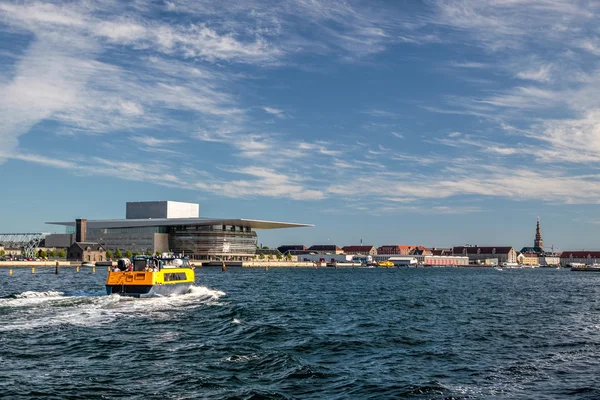 Amaliehaven e nova ópera em Copenhague — Fotografia de Stock