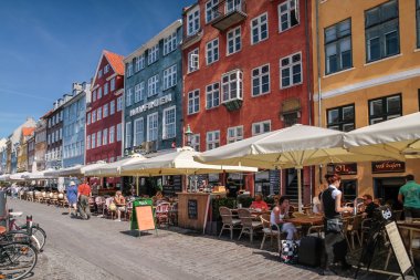 nyhavn Kopenhag, sokak kafeleri