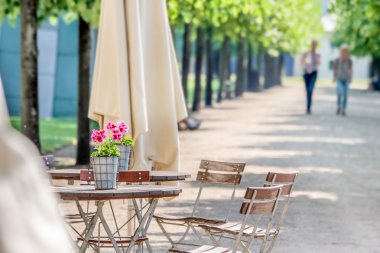 tuin restaurant in het park