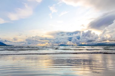 Fırtına sonrası Beach
