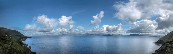 Zee uitzicht panorama op de ring van kerry — Stockfoto