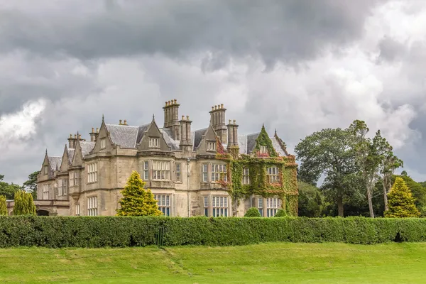 Muckross evi ve park — Stok fotoğraf