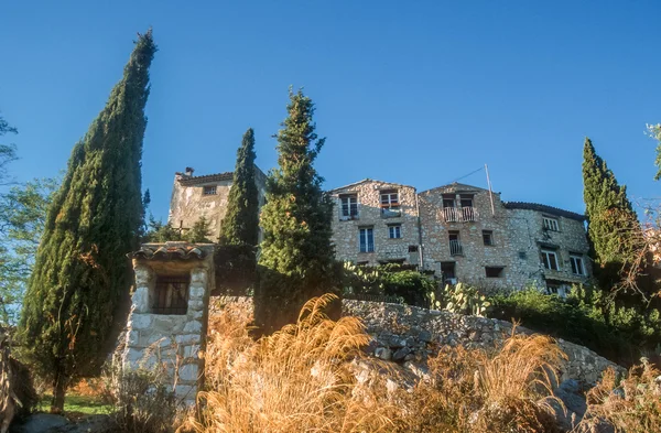 Il villaggio di Tourettes-sur-Loup — Foto Stock