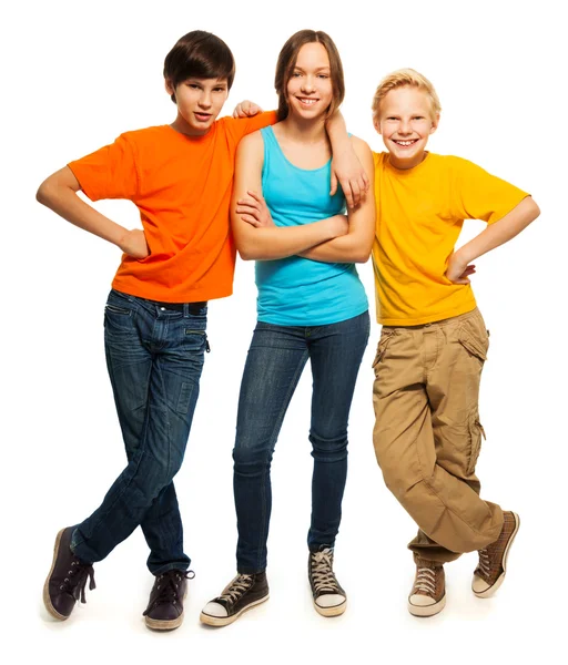 Happy teenage kids — Stockfoto