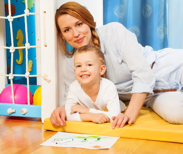 Padres felices — Foto de Stock