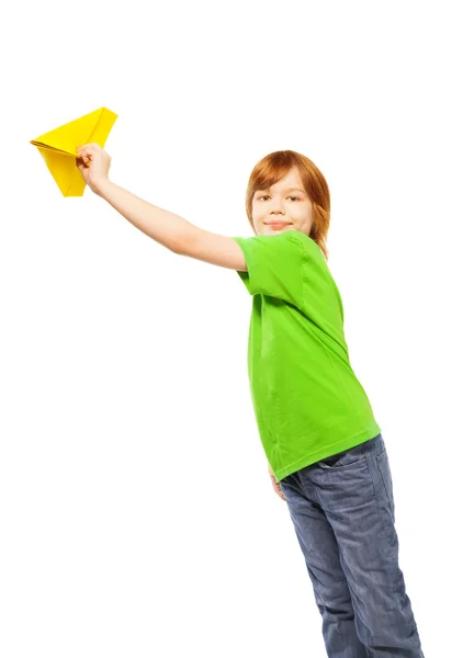 Rapaz inteligente com avião de papel — Fotografia de Stock