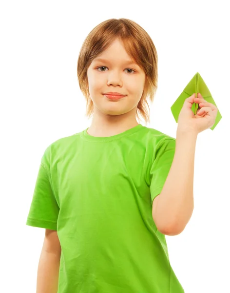 Menino com avião de papel — Fotografia de Stock