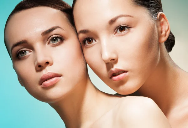 Two women beauty portrait — Stock Photo, Image