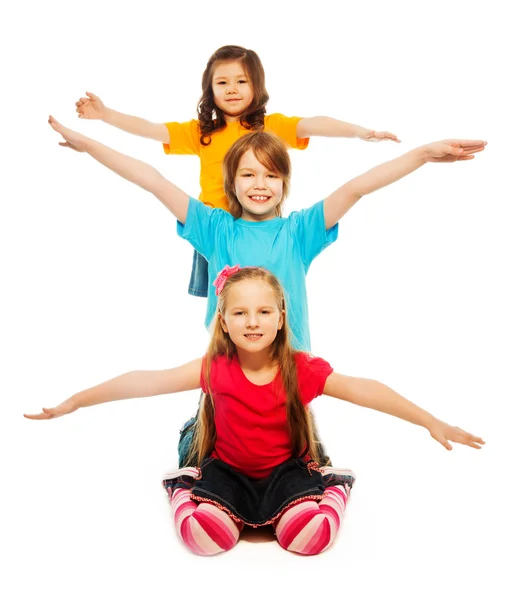 Happy kids waiving hands — Stock Photo, Image